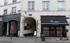 Private En-Suite Room In The Heart Of Le Sablon